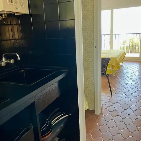 Estudio A 100m De La Playa Apartman